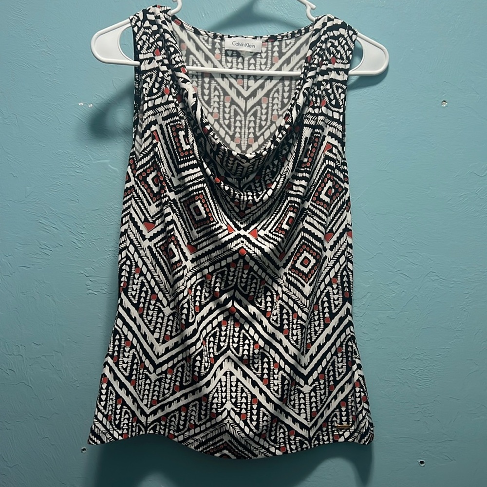 (2) Calvin Klein Sleeveless Blouses Woman Size Small White and Black abstract - Picture 3 of 8
